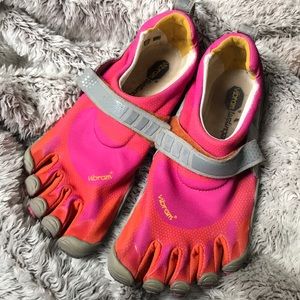 Vibram FiveFingers Bikila Size 37